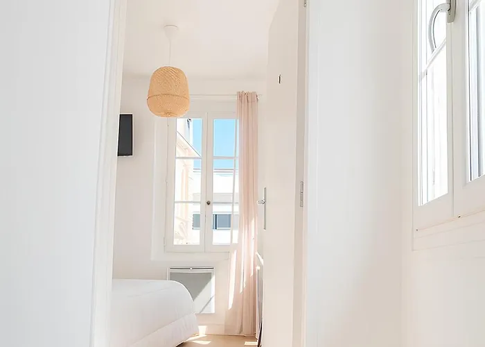 1 Privee, Espaces Communs Partages, Centre Gare, Linge & Menage Inclus